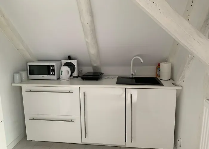 Jagodowy Dwor 亚斯塔尔尼亚