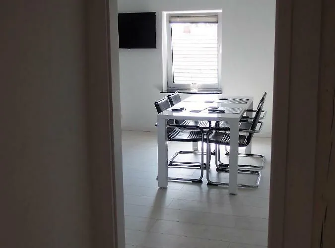 Jagodowy Dwor * 亚斯塔尔尼亚