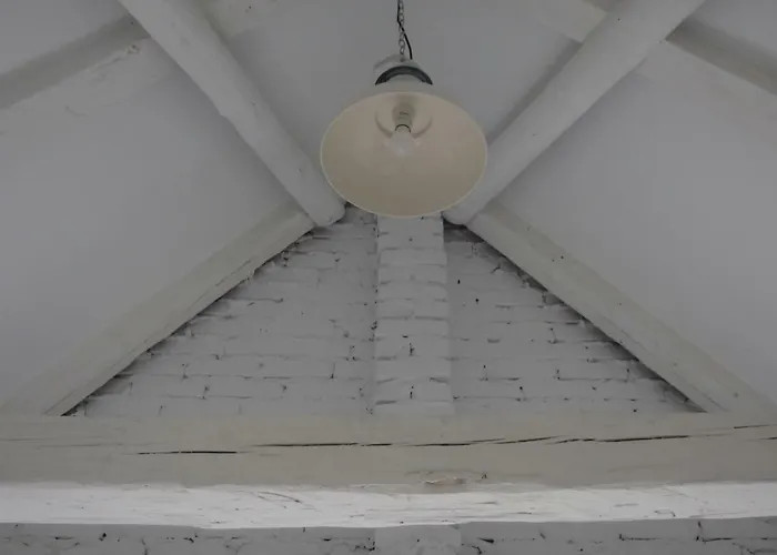 Jagodowy Dwor 亚斯塔尔尼亚